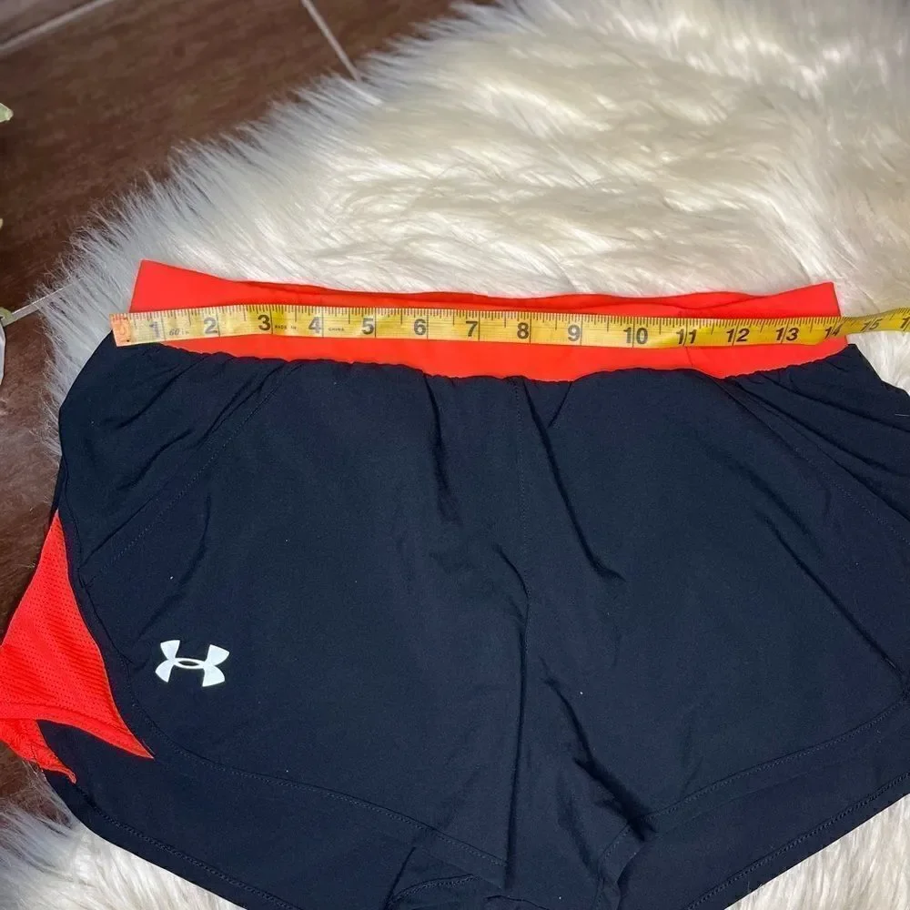Under Armour fly by 2.0 shorts sz medium